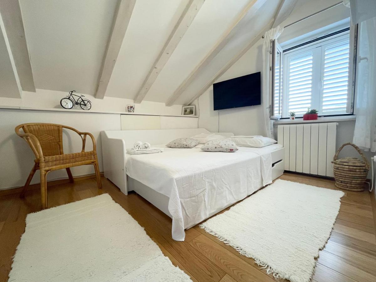 Holiday Residence Zvono 믈리니 외부 사진