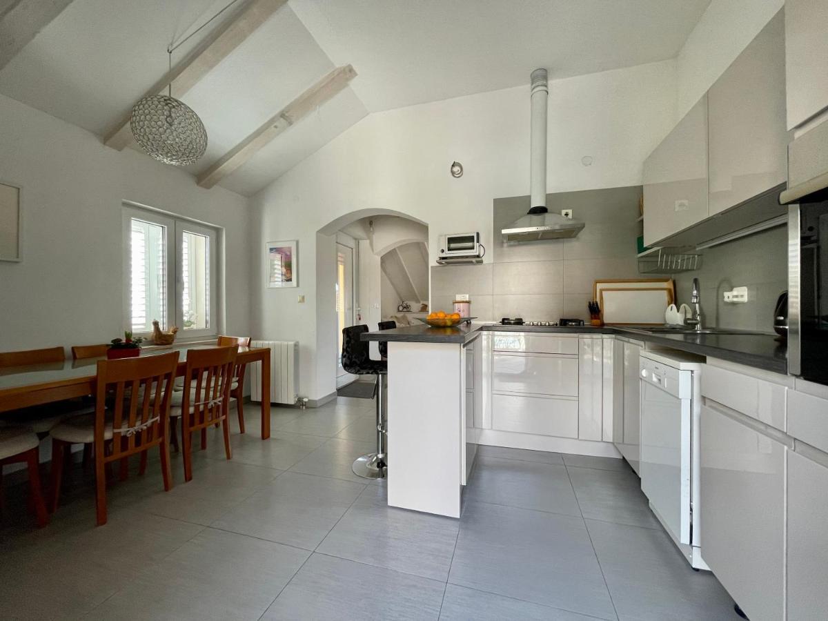 Holiday Residence Zvono 믈리니 외부 사진