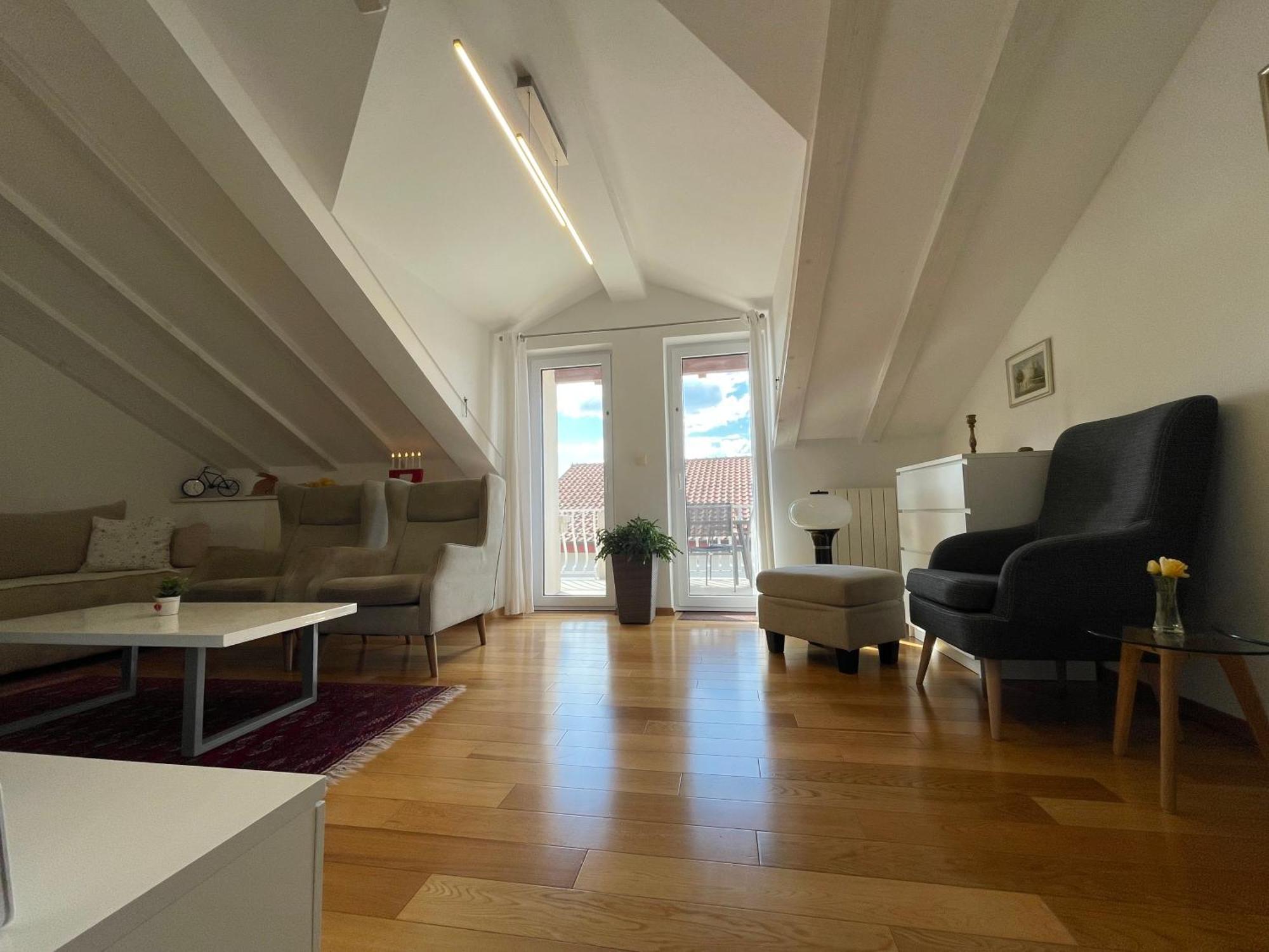 Holiday Residence Zvono 믈리니 객실 사진